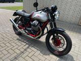 Moto Guzzi V7 II Racer, top gepflegt, viele Extras - MOTORRAD VON 501 BIS 750 CCM