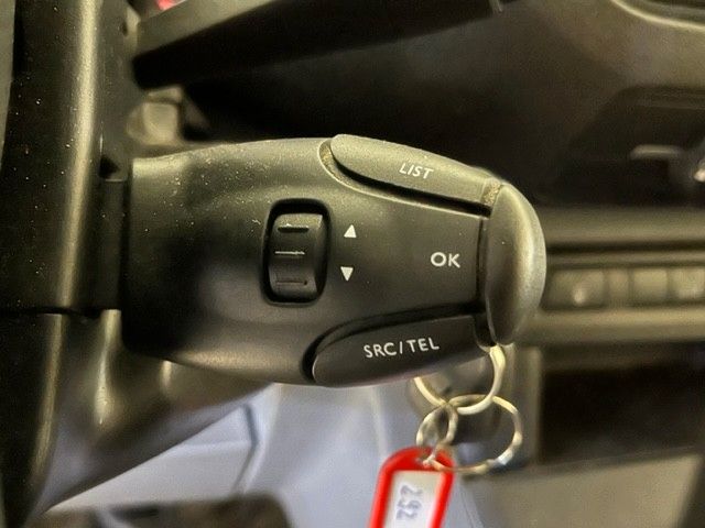 Fahrzeugabbildung Opel Vivaro Cargo 1.5 D "M" EDITION KLIMA/TEMP./PDC