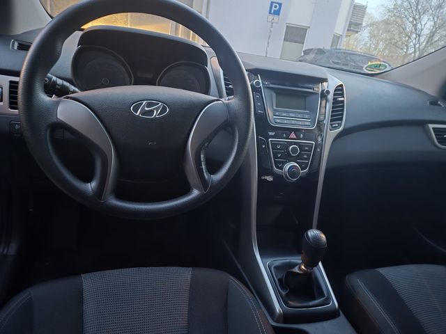 Hyundai i30 blue Classic Klima