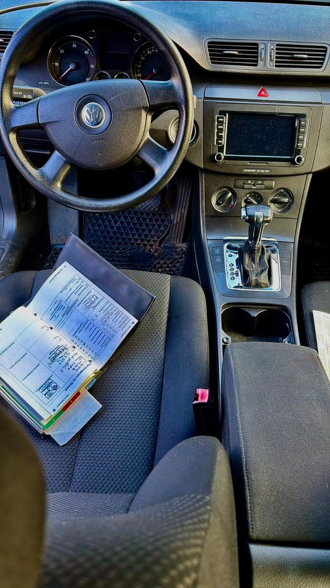 Volkswagen Passat 2005 — photo 7