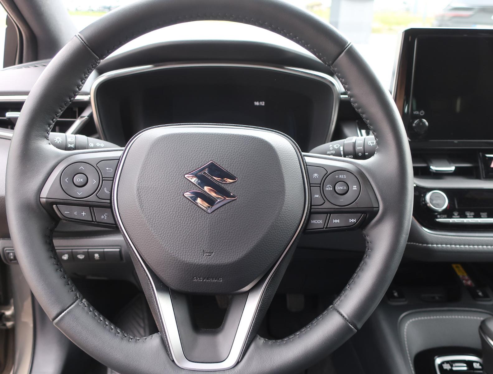 Suzuki Swace 1.8 Hybrid CVT Comfort+