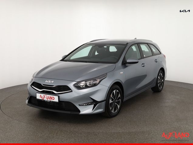 Kia Ceed SW 1.5 T-GDI Aut. Navi Sitzheizung Kamera