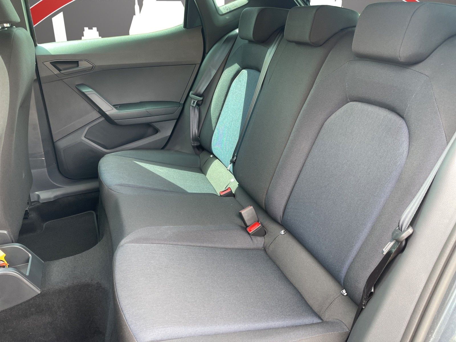 Fahrzeugabbildung SEAT Ibiza 1.0 TSI Fr DSG LED/SHZ/RFK/APPLE/ANDROID