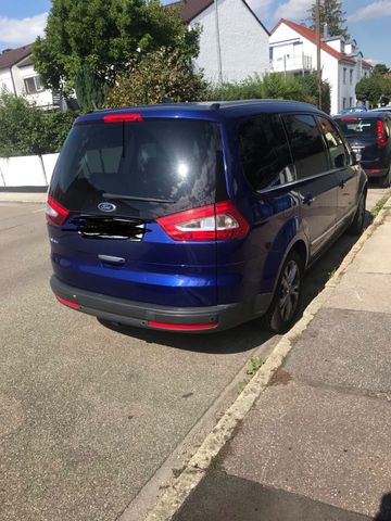 Ford Galaxy 2,0 TDCi 103kW DPF Titanium PowerShif...