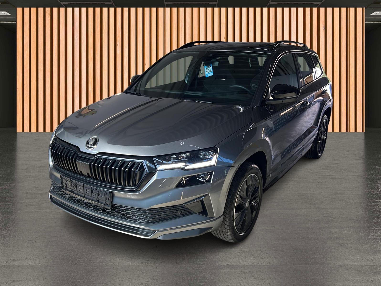 Skoda Karoq 1.5 TSI DSG Sportline*Kamera*ACC*DAB*KeyGo