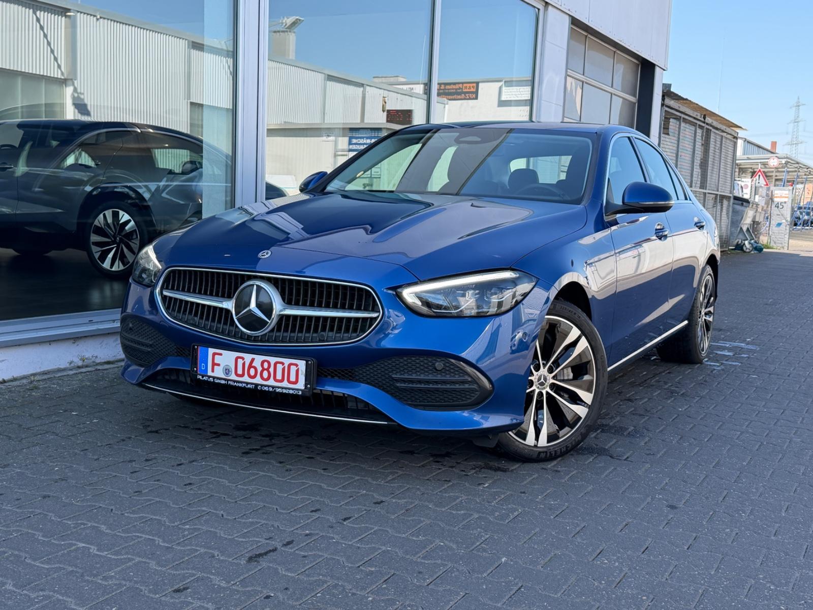 Mercedes-Benz C 300 e Lim. AVANTGARDE LED/Ambiente/Teilleder