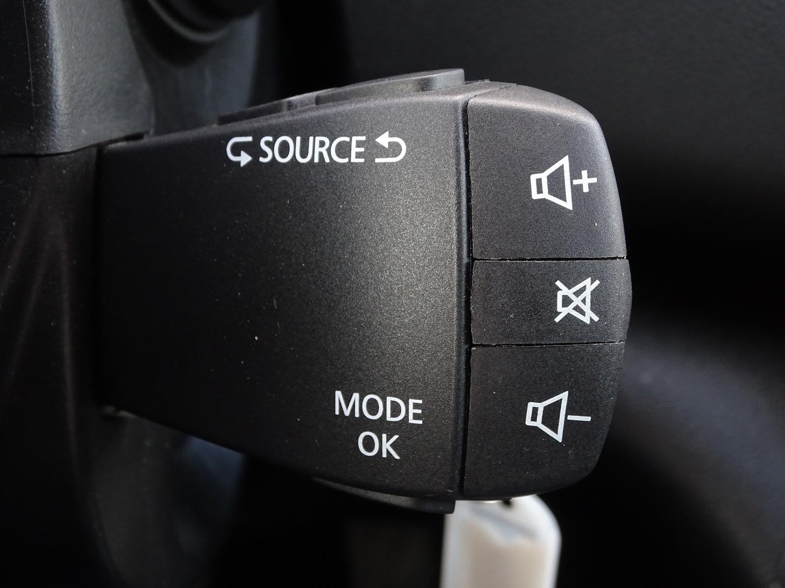 Renault Megane IV 1.3 TCe 115 Zen LED Navi Android Apple, миниатюра 21