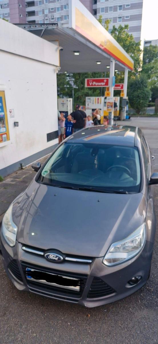 Ford Focus 2014 — photo 8