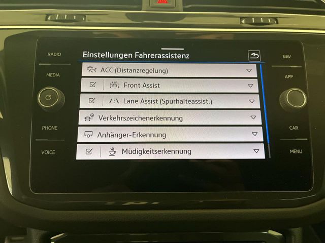 Tiguan 2.0 TDI DSG Move Bluetooth Navi LED Klima
