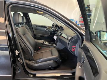 Mercedes E 350 - 12
