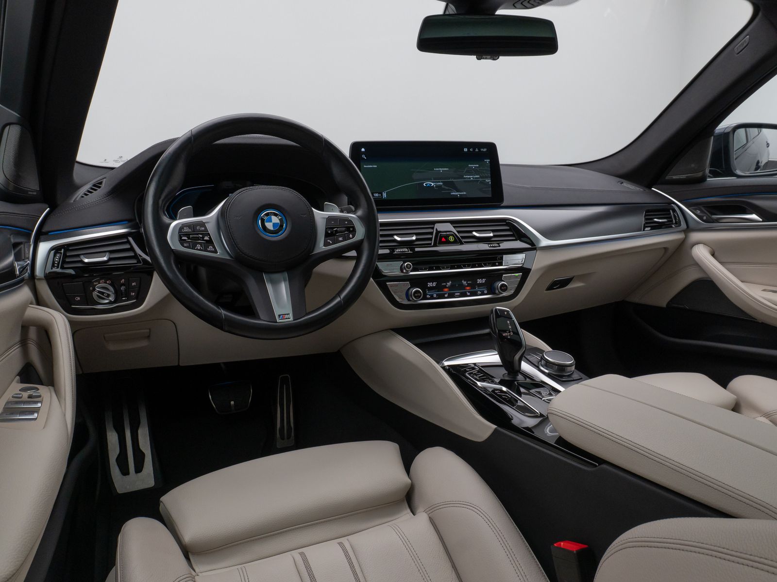 Fahrzeugabbildung BMW 530e xD M Sport Pro Panoram Kamera Laser HUD H/K