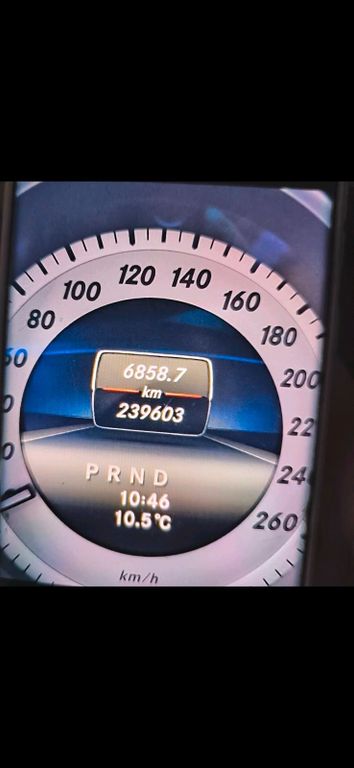 Image of Mercedes-Benz C 220