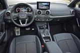Audi Q2 35 TFSI S-tronic *S-line*AHK*Matrix*RüKam*18" - Cars in Bremen