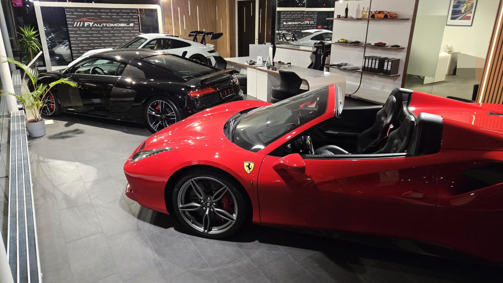 showroom-image-main
