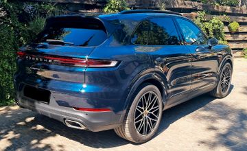 Porsche Cayenne - 5