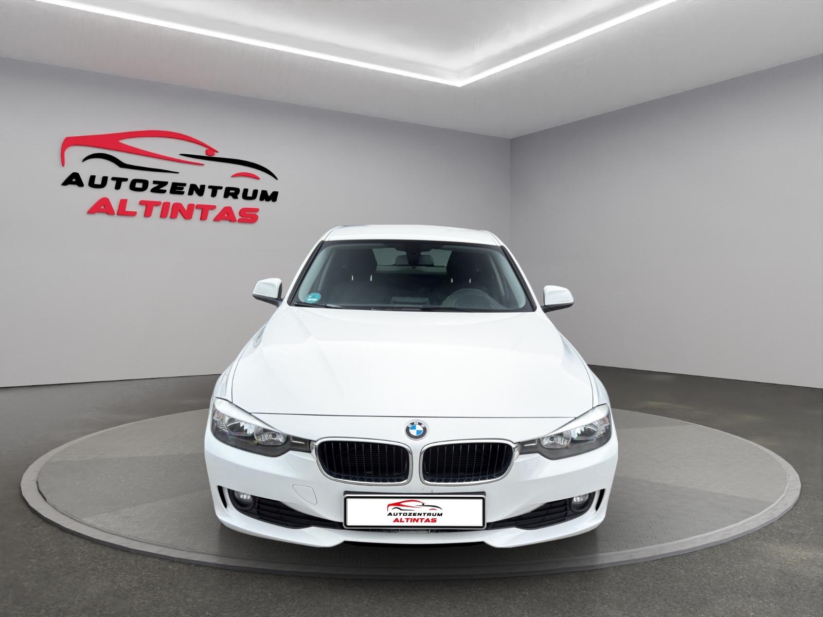 BMW 318 2014 — photo 5