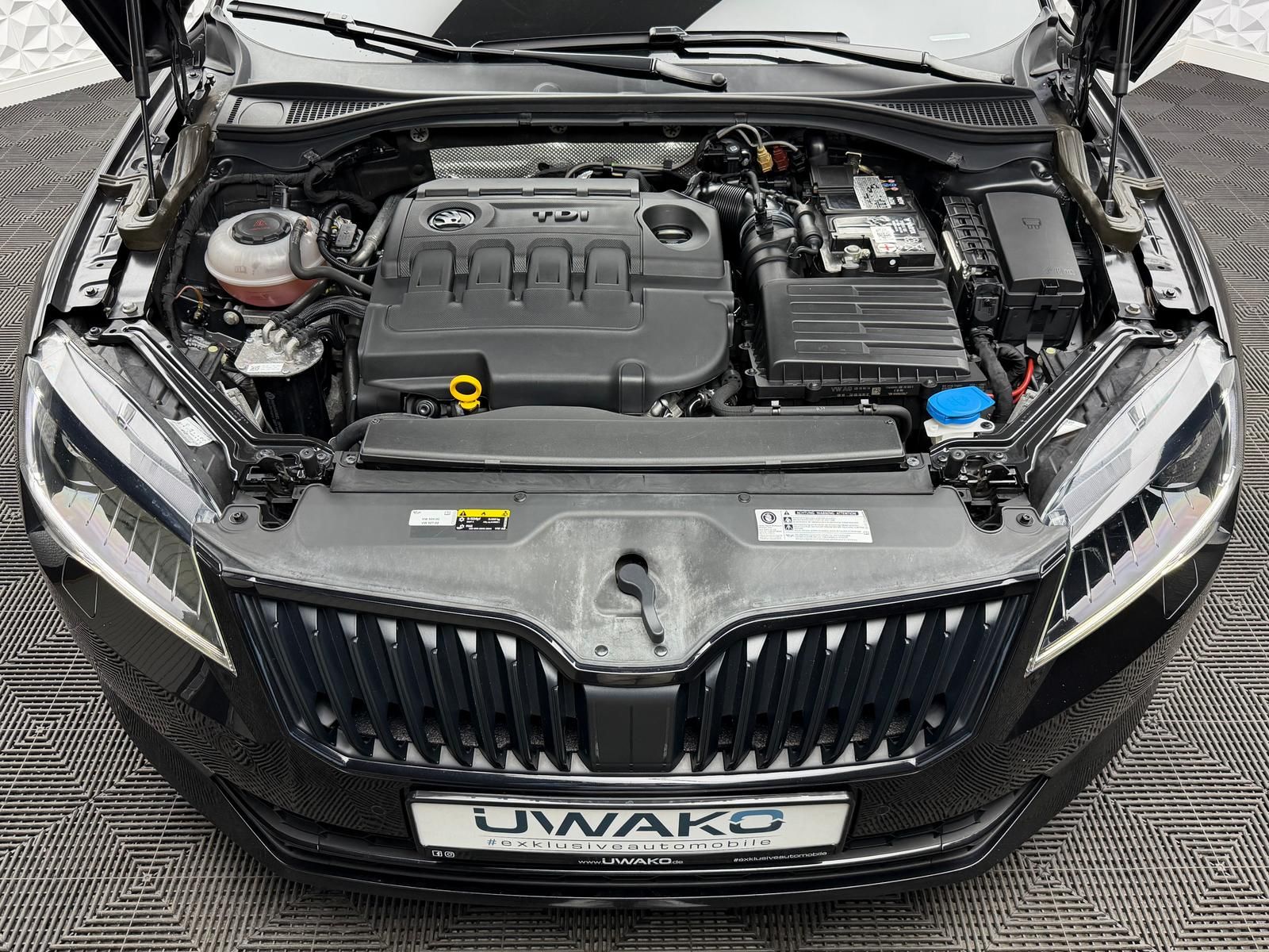 Fahrzeugabbildung SKODA 2.0 TDI 4x4 SPORTLINE/DSG/XDS/DCC/RCAM/AHK/MEMOR