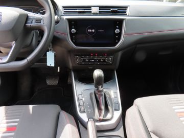 Fotografie des Seat Arona FR Beats Fast Lane 1.0 81kw DSG AHK Navi