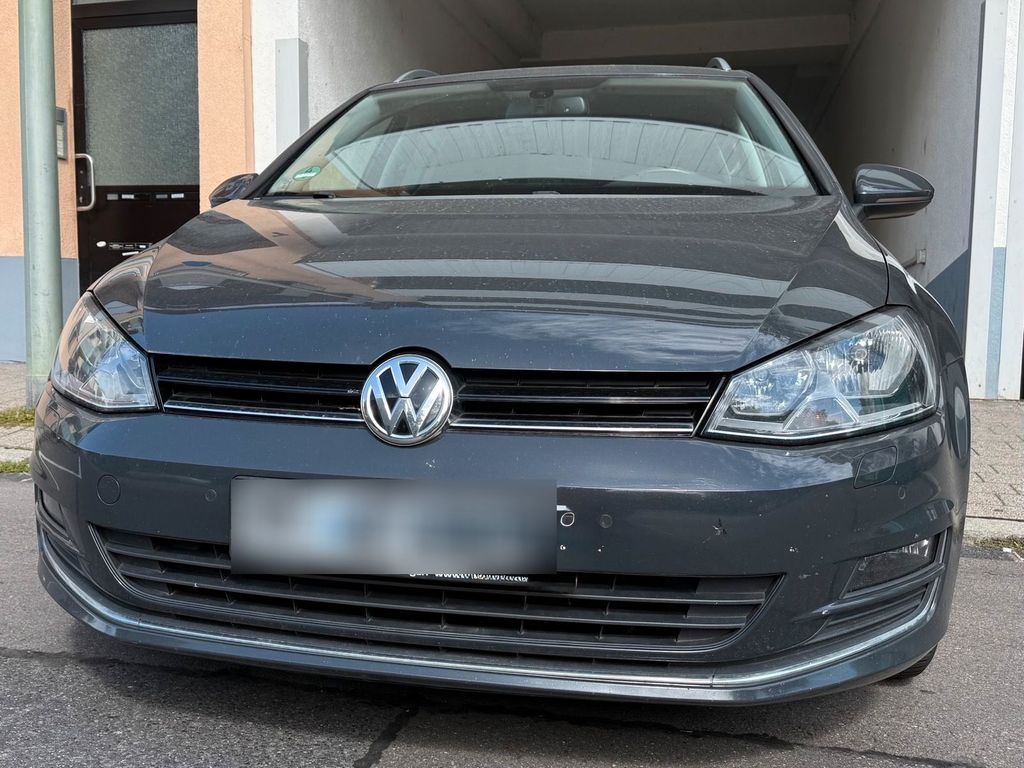 Image of Volkswagen Golf
