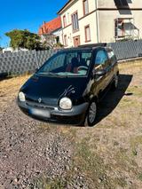 Renault Twingo C06 - Renault Twingo: C06