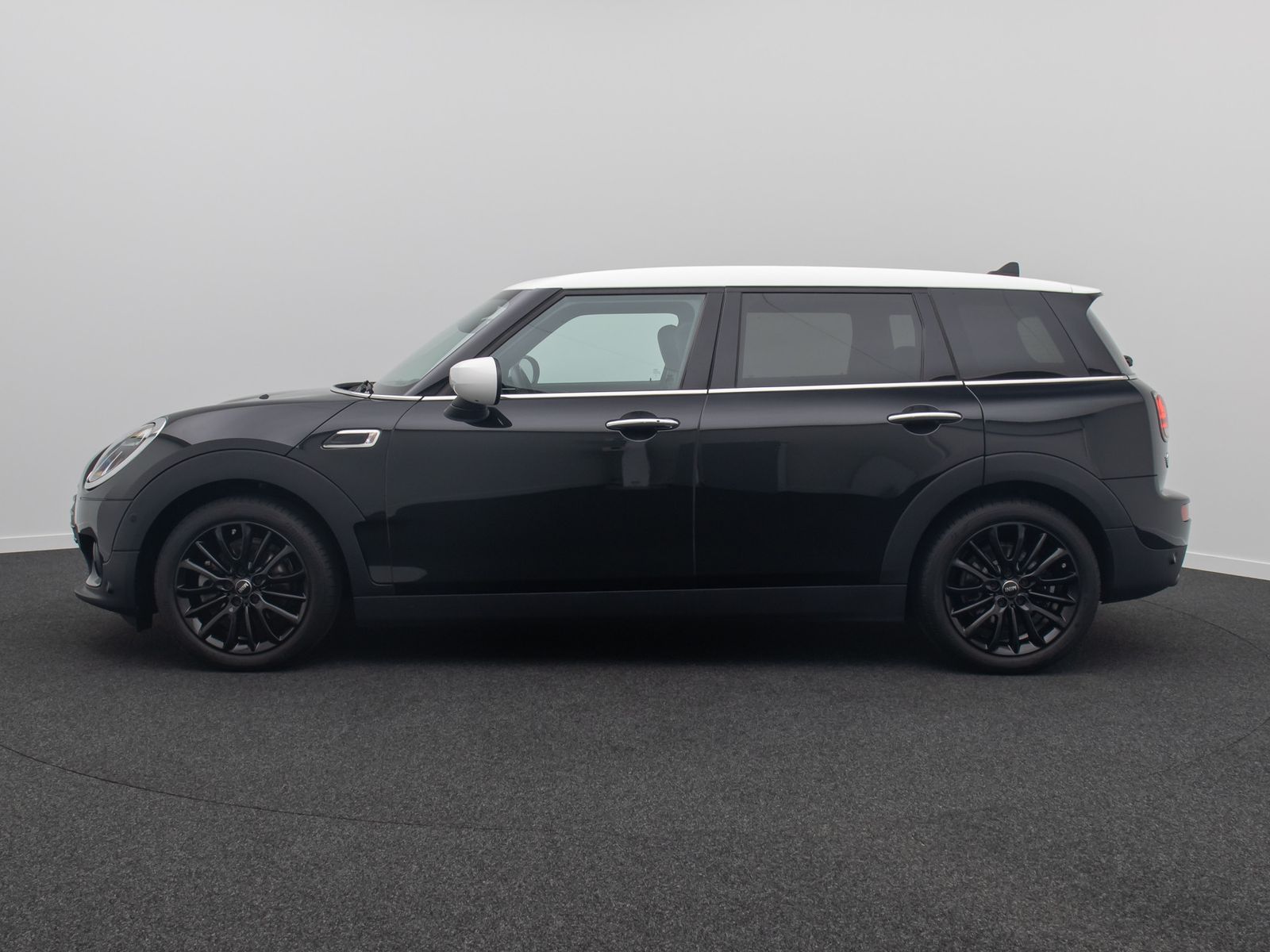 Fahrzeugabbildung MINI Cooper Clubman HUD Kamera DAB H/K Panorama Voll