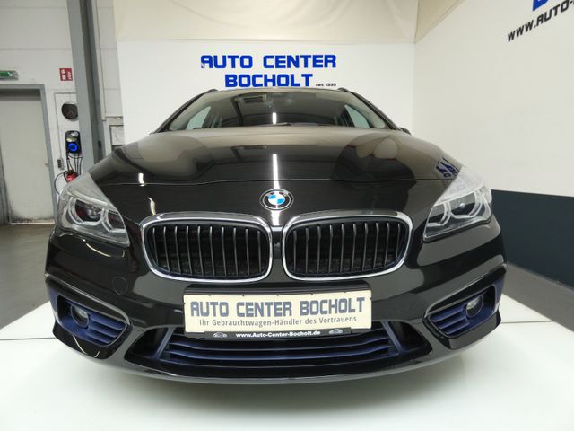 BMW 218 Active Tourer  Sport Line*Navi*Leder*PDC