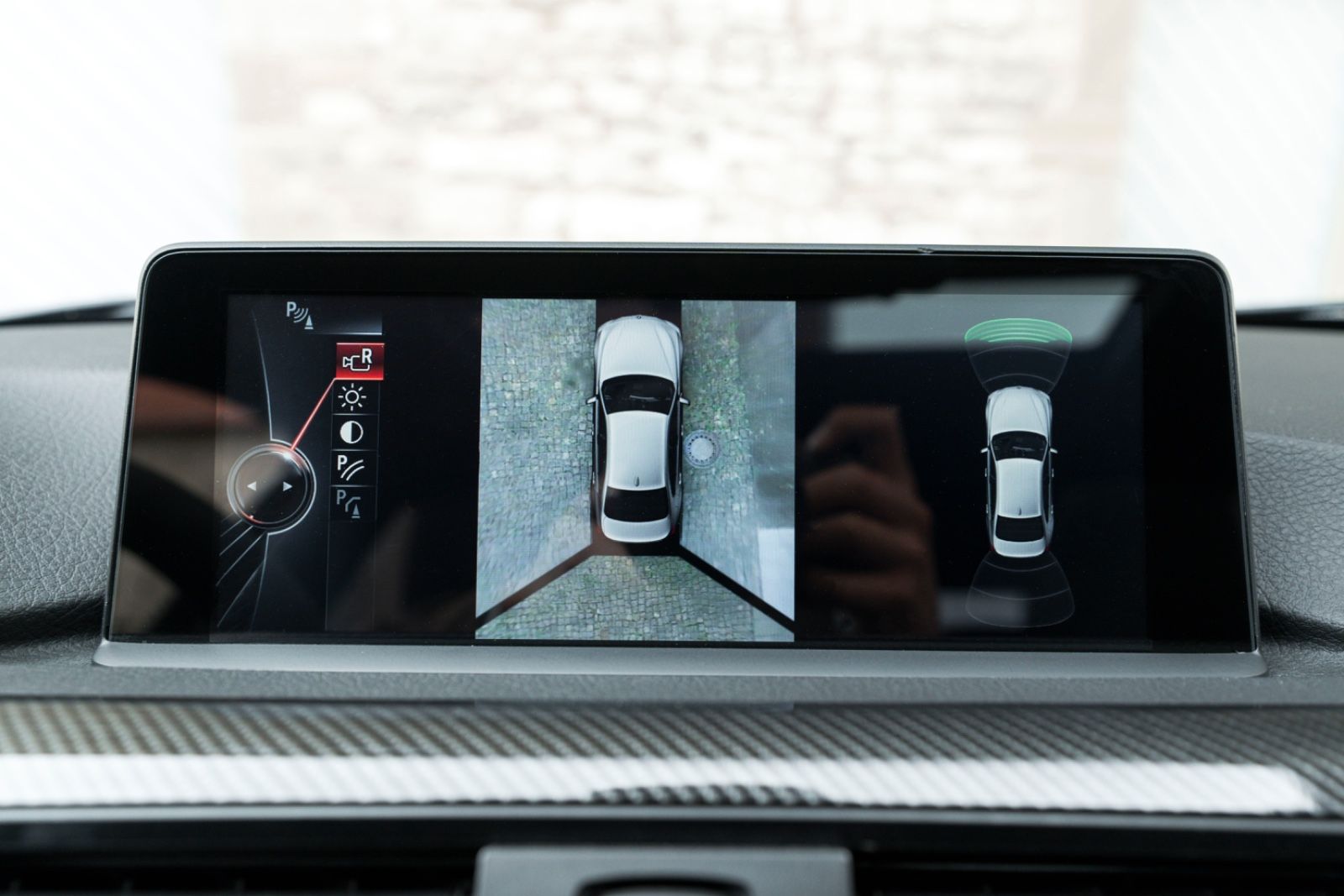 Fahrzeugabbildung BMW 335I M-Performace H&K KAM NAV ALC CARBON M