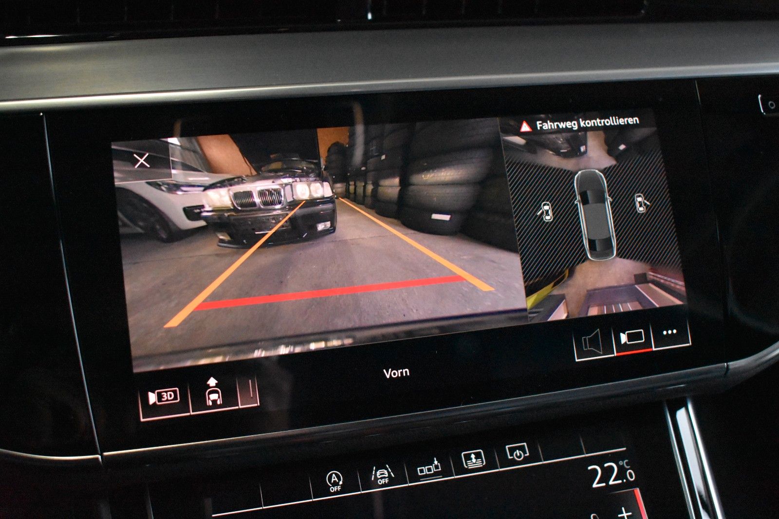 Fahrzeugabbildung Audi A8 55 TFSI quattro Matrix Softc. Standh.1.Hand