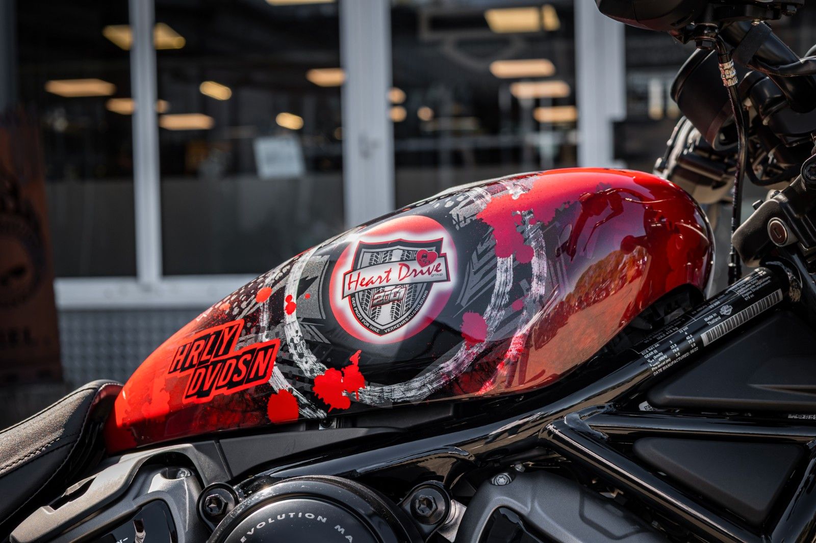 Fahrzeugabbildung Harley-Davidson Nightster RH975 - Jekill & Hyde -