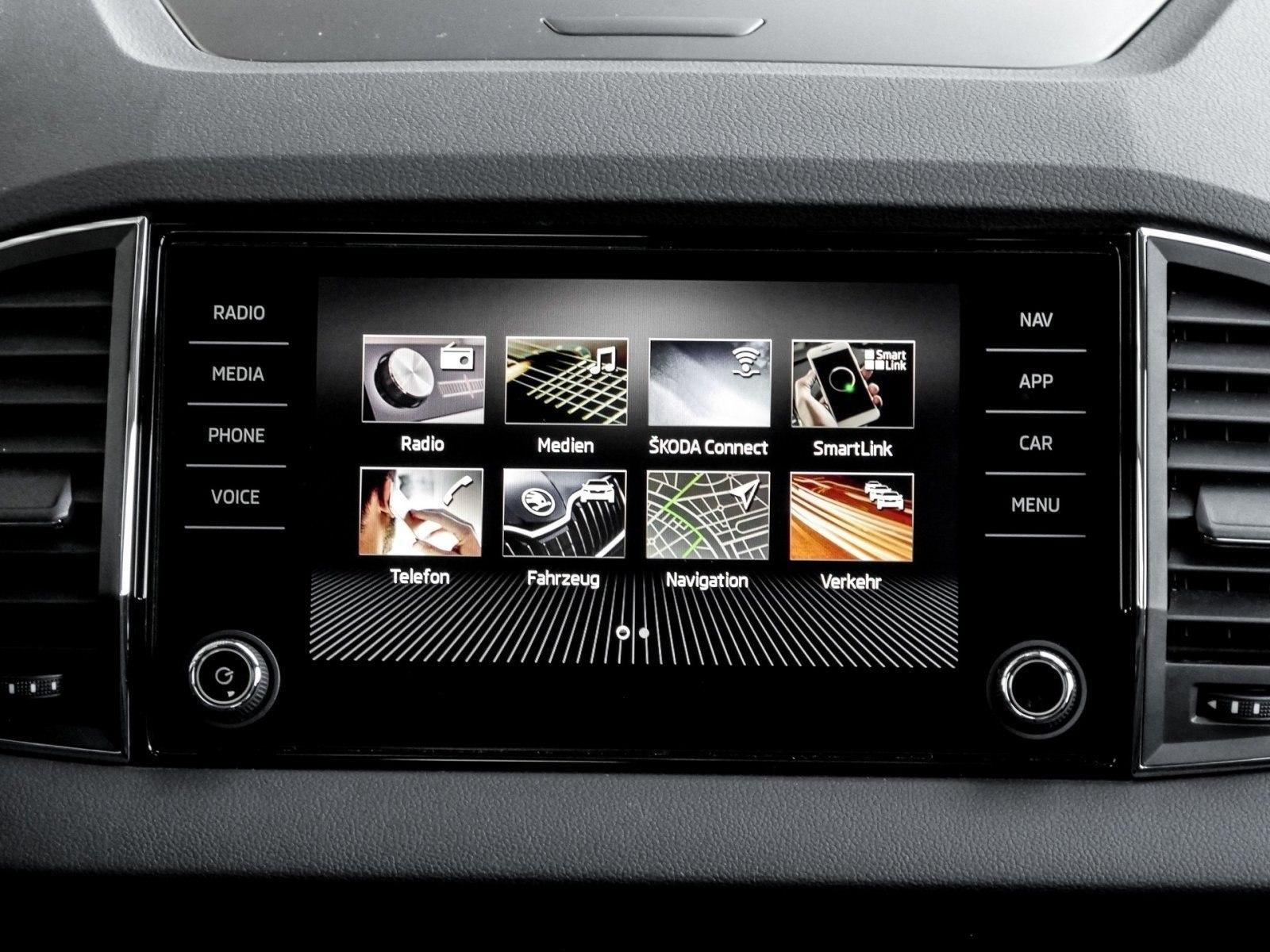 Skoda Karoq Drive 125 NAVI LED Sound Syst. PDC V+H LM, миниатюра 7