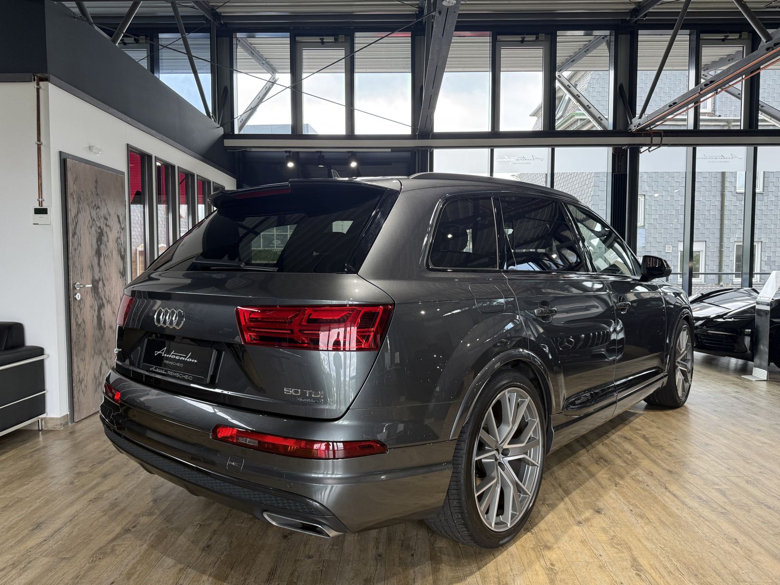Audi Q7 50 TDI quattro S-Line PANO ACC KAMERA BOSE 22 foto 7