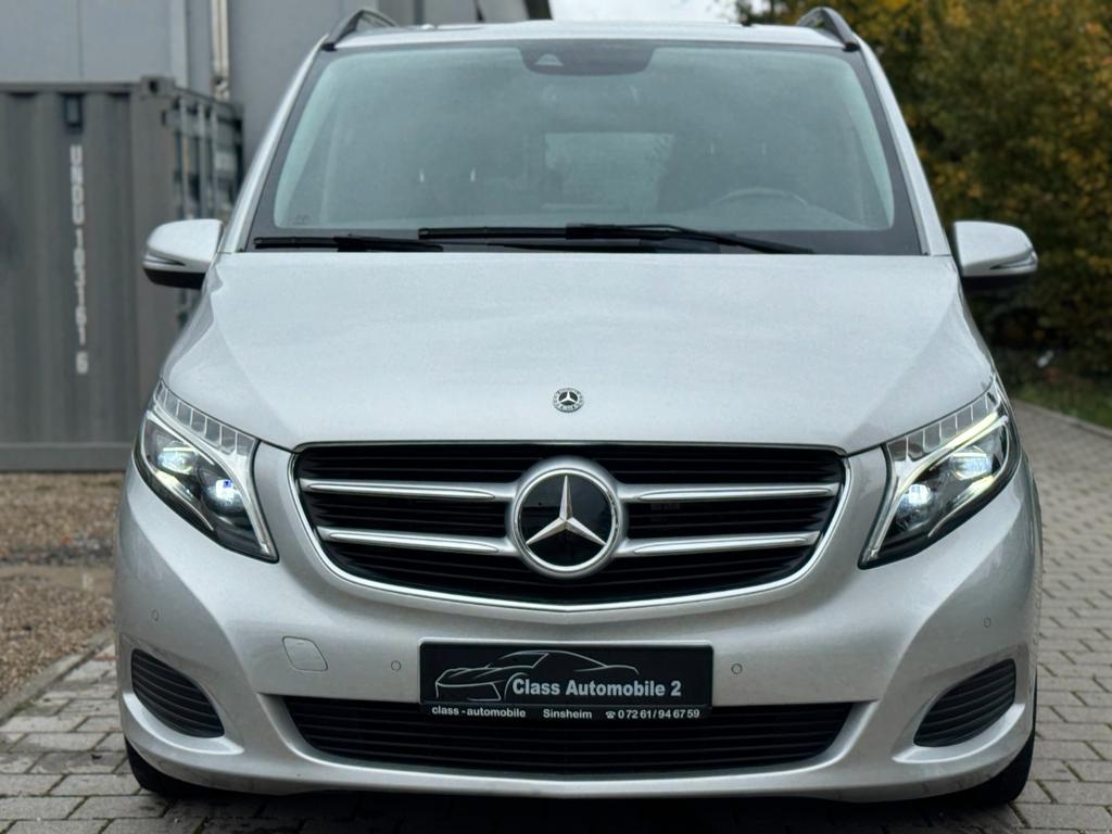 Mercedes-Benz V 220