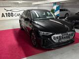 Audi Q8 Sportback e-tron 50 quattro S line - Audi Q8 Sportback-S-line
