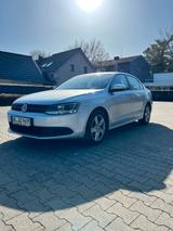 Volkswagen Jetta 1.6 TDI Comfortline - Volkswagen Jetta Comfortline mit Diesel-Antrieb