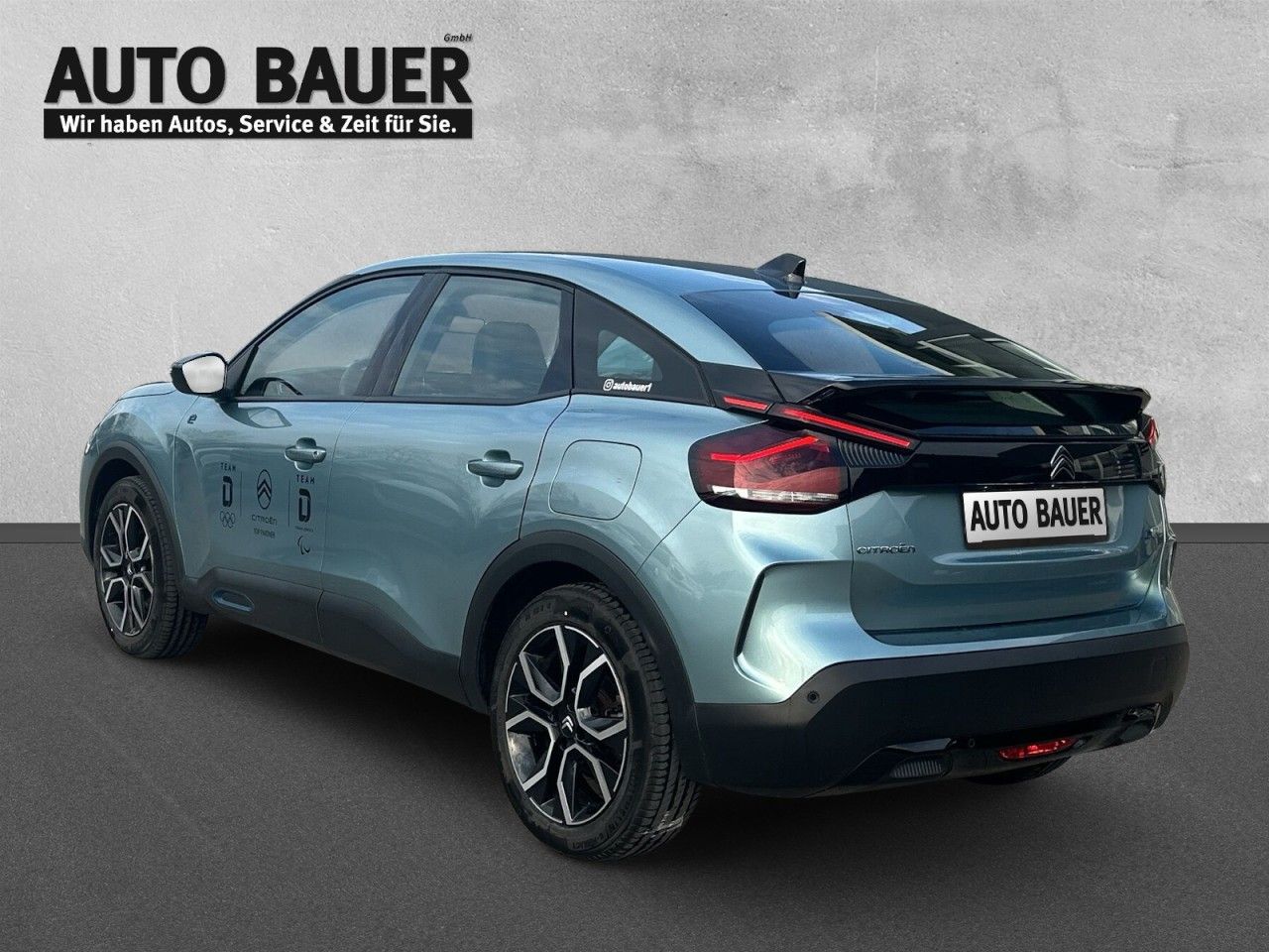 Fahrzeugabbildung Citroën ë-C4 136 Feel Pack - mit KI generiert/bearbeitet