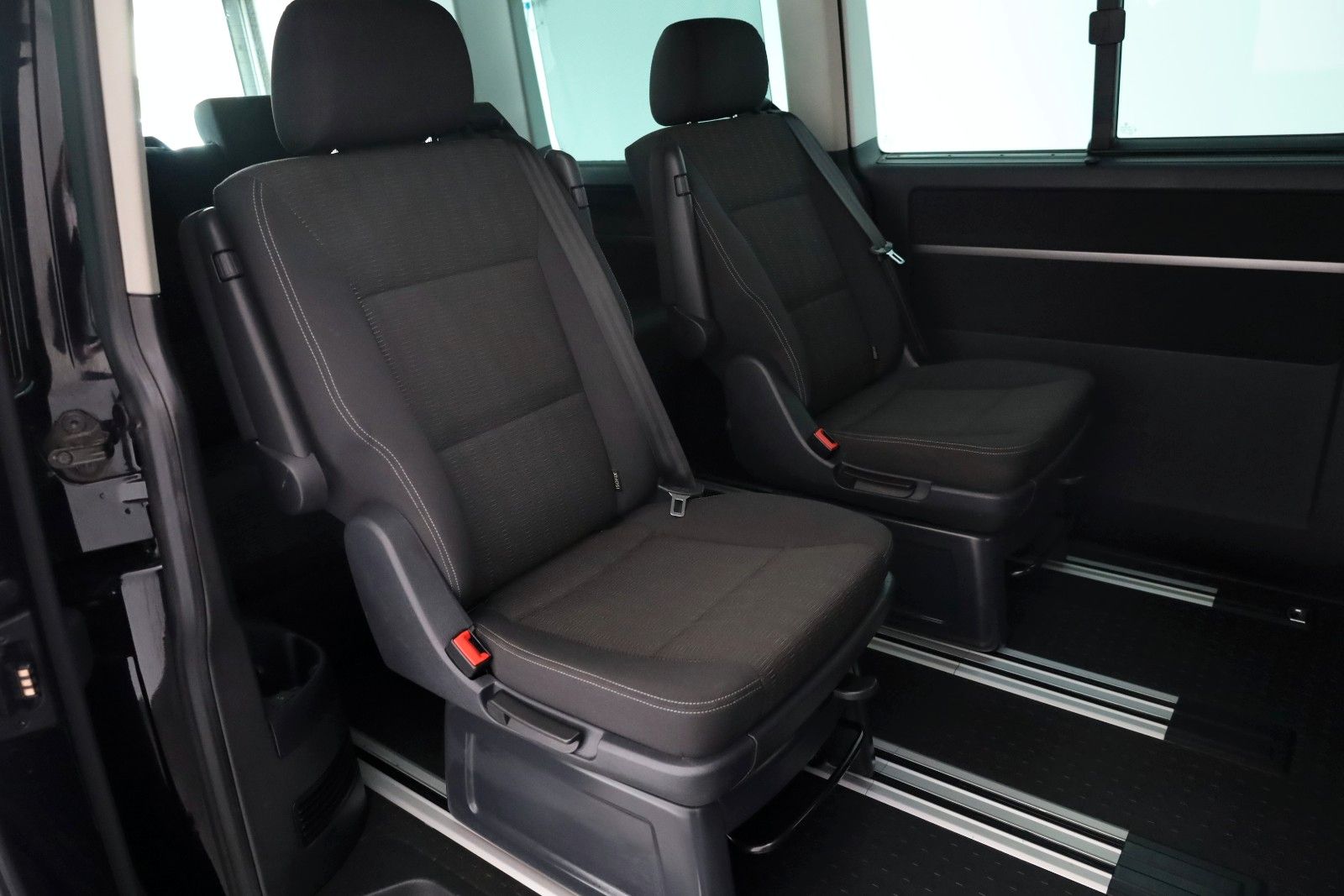 Fahrzeugabbildung Volkswagen T6 Multivan Comfortline Navi,SH,PDC,Kamera,AHK