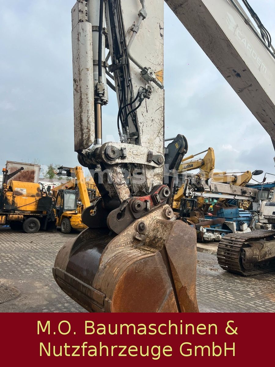 Fahrzeugabbildung Liebherr R 946 LC / AC / SW / Hammerline /