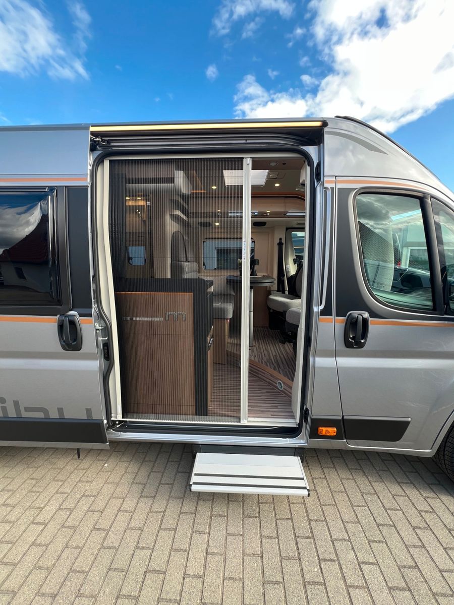 Fahrzeugabbildung Malibu Van diversity GT skyview 640 LE K