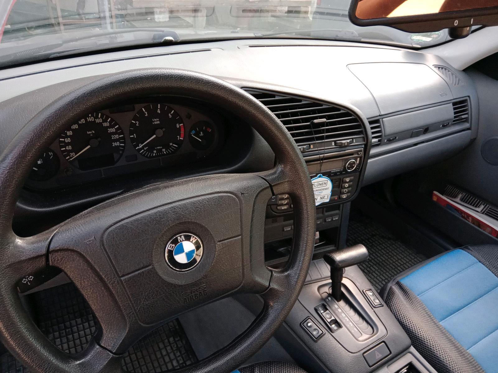 BMW 318
