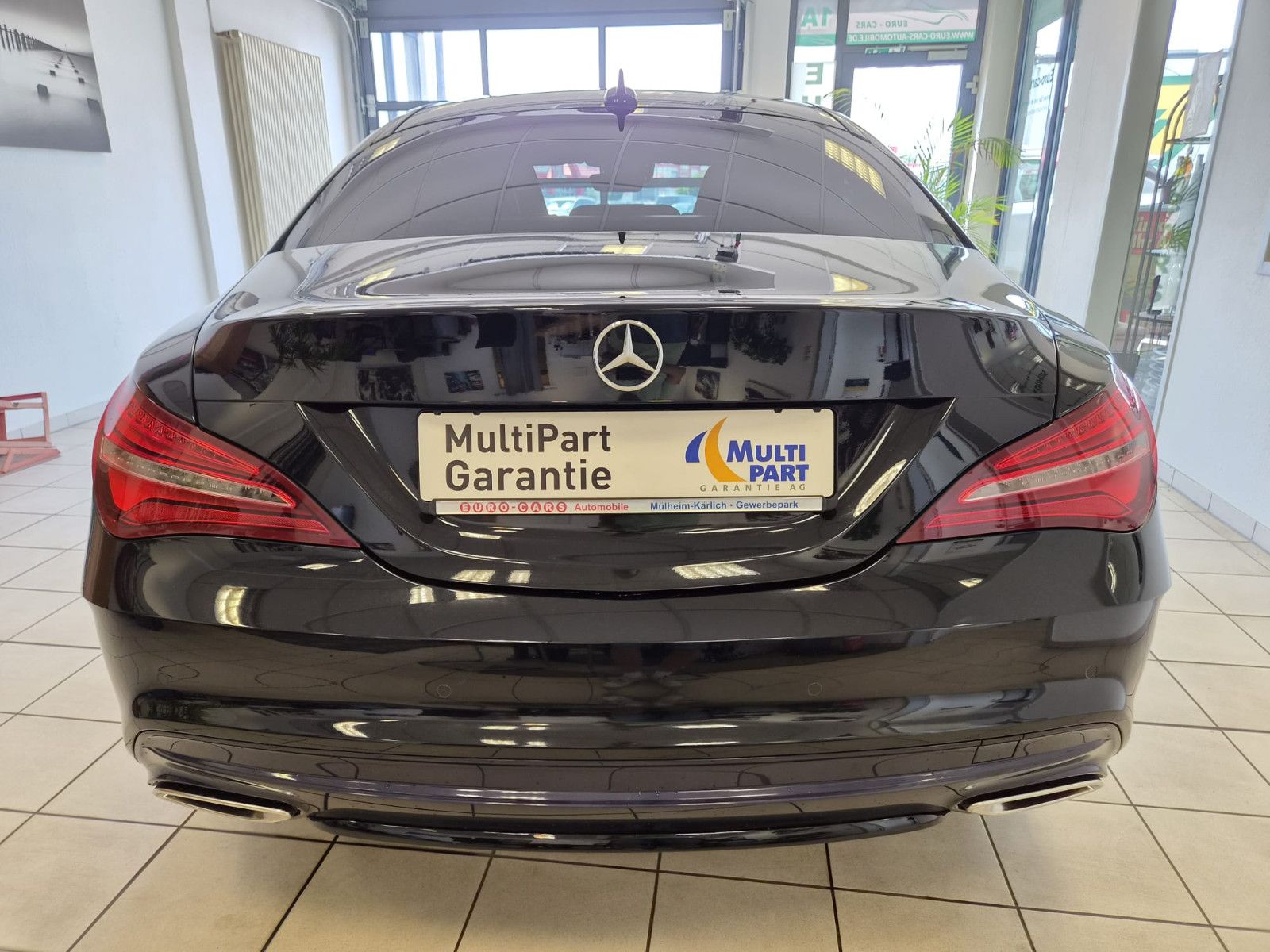 Fahrzeugabbildung Mercedes-Benz CLA 200 / Automatik / LED / AMG / GEPFLEGT