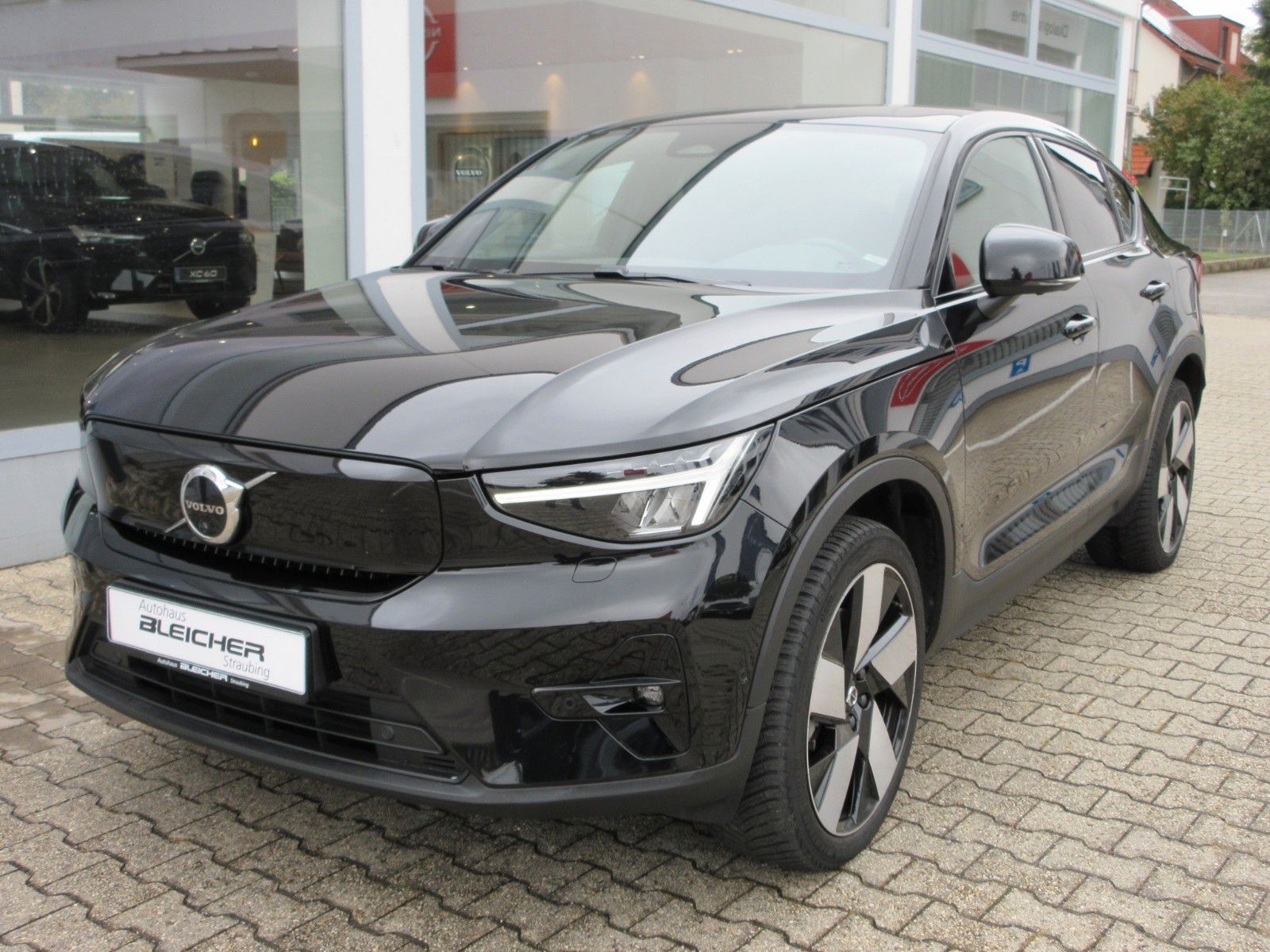 Fahrzeugabbildung Volvo C40 Ultimate Recharge Pure Electric AWD