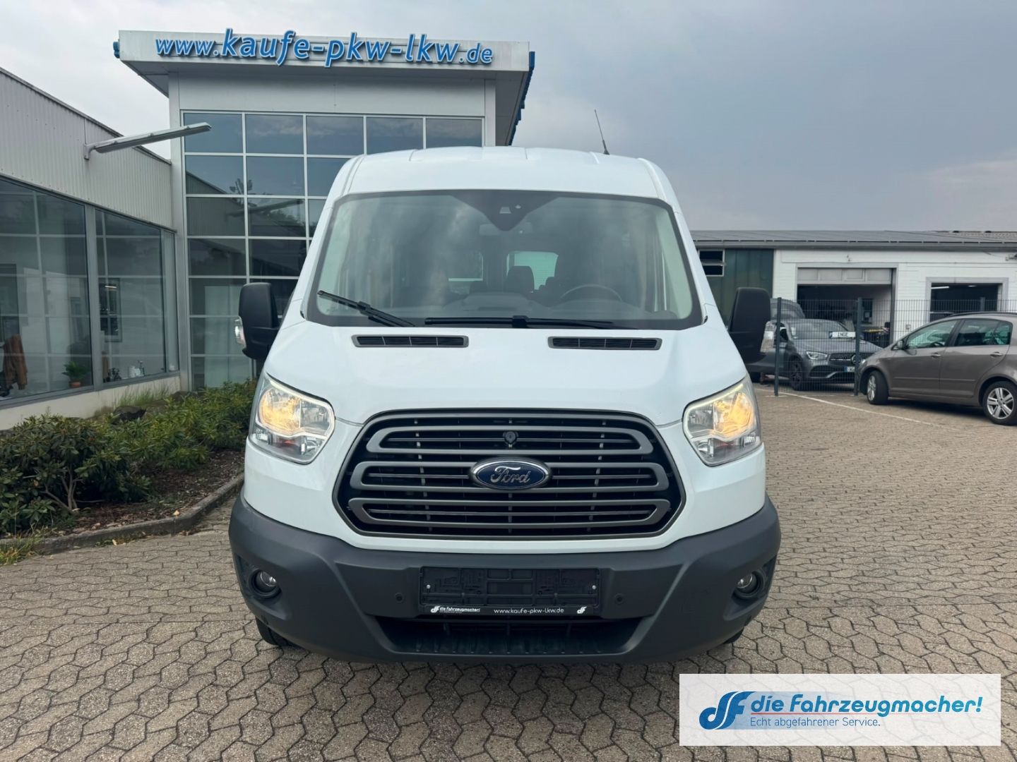 Fahrzeugabbildung Ford Transit Bus 410 L3 Trend Spurhalteass. Temp *EXP