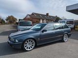 BMW 528i Touring - M- Technik Komplett neu Lackiert  - BMW 528 aus 2000: I