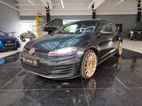 Volkswagen Golf VII Lim. GTI - mit Benzin-Antrieb: Sportwagen