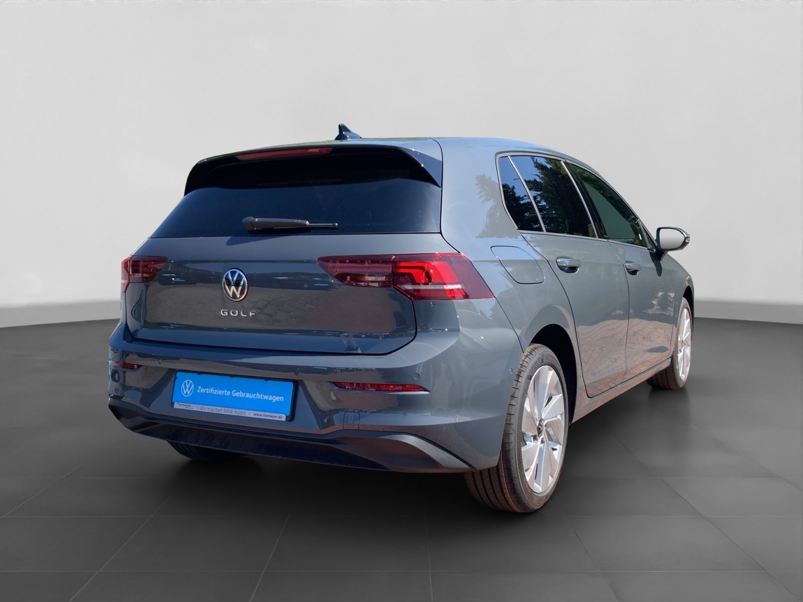 Volkswagen Golf 1.5 TSI LIFE ACC AIR-CARE KAMERA SITZHZ LED foto 3