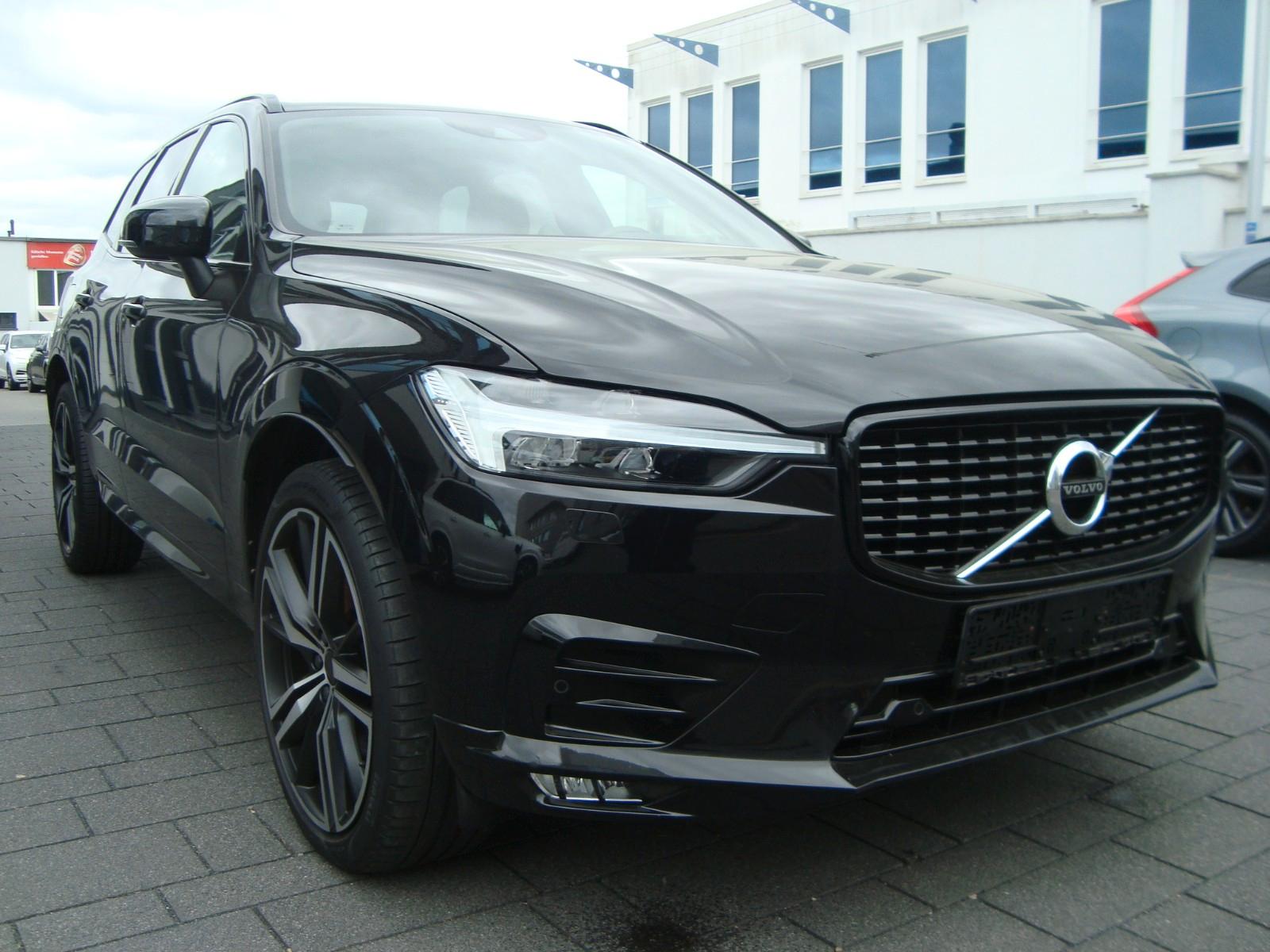 Volvo XC60 B5 R Design AWD