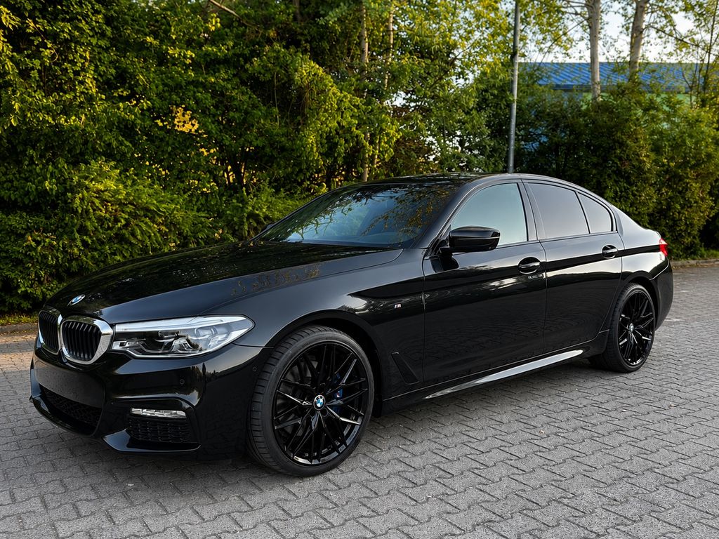 Image of BMW 530