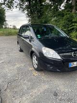 Opel Zafira b. Benziner 1,6 Motor - Opel Zafira: Motor