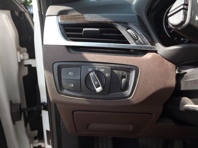 X1 Baureihe X1 xDrive 20 d xLine*Harman Kardon*