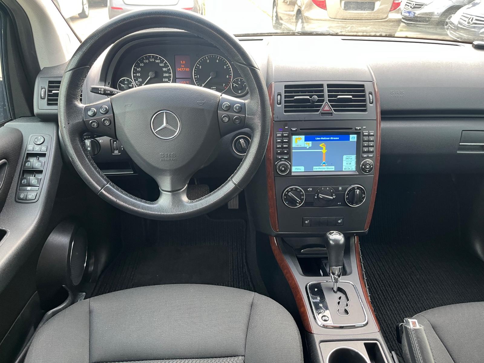 Mercedes-Benz A 170, Navi ,SHZ , PDC